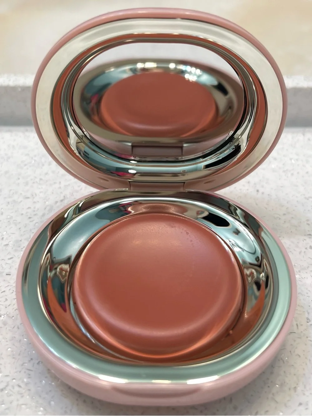 Rare Beauty ~ ‘NEARLY NEUTRAL’ ~ Stay Vulnerable Melting Blush ~ Full Size 5 g